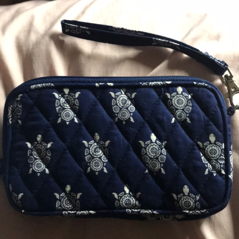 vera bradley tech case - sea turtles
